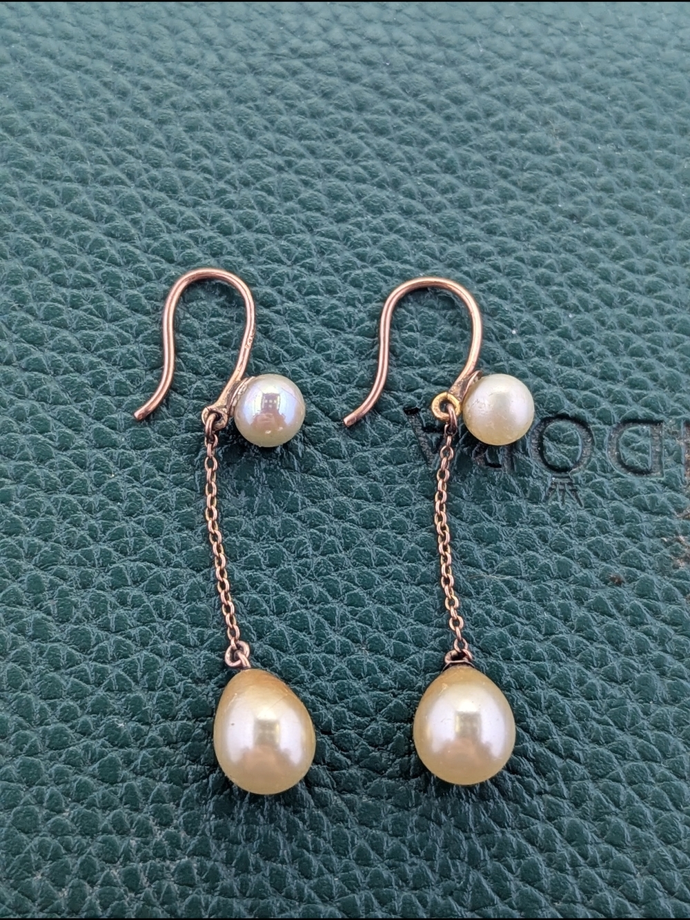 ✨ Vintage 9K Rose Gold & Teardrop Pearl Drop Earrings ✨